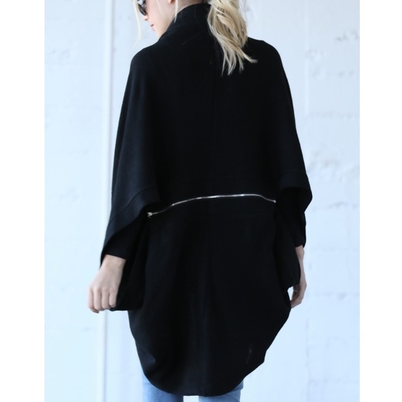 Last 1 ‼️ Black Cocoon Cardigan - Picture 4 of 8